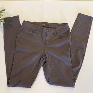 PrAna lightweight skinny gray hiking pants size 4 tall